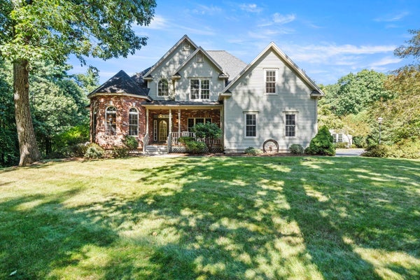 144 STONE RD, EAST BROOKFIELD, MA 01515 - Image 1cb8553e4dcdcbf63d989aba62bf6705/3673280599