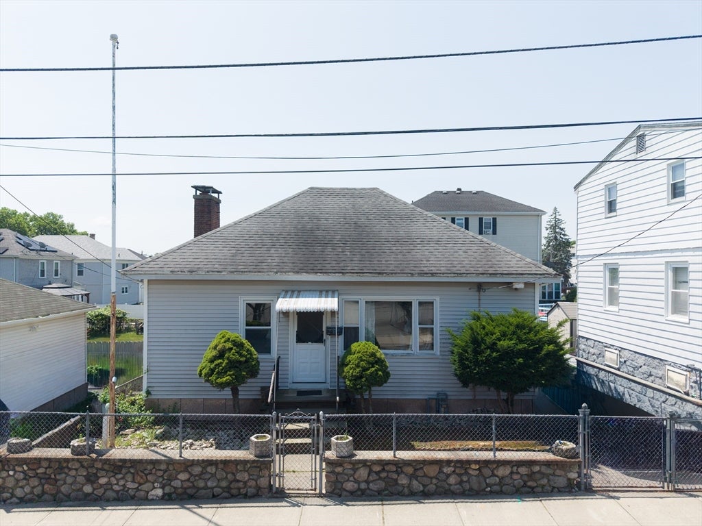 65 Beattie St, Fall River, MA, 65 Beattie St, Fall River, MA Photo #1