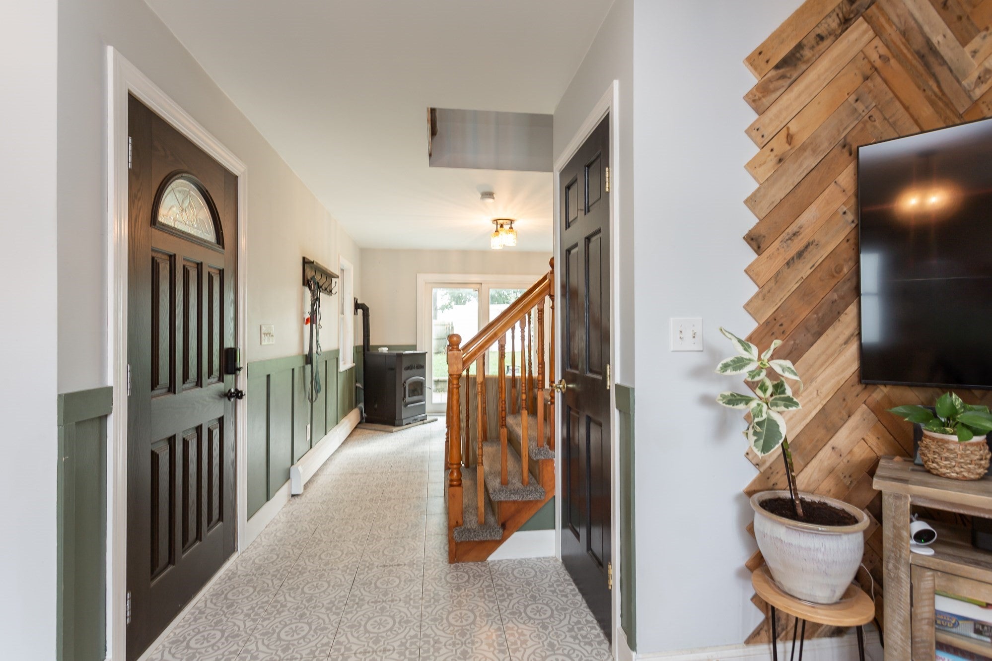 719 Warren Ave, Swansea, MA, 719 Warren Ave, Swansea, MA Photo #19