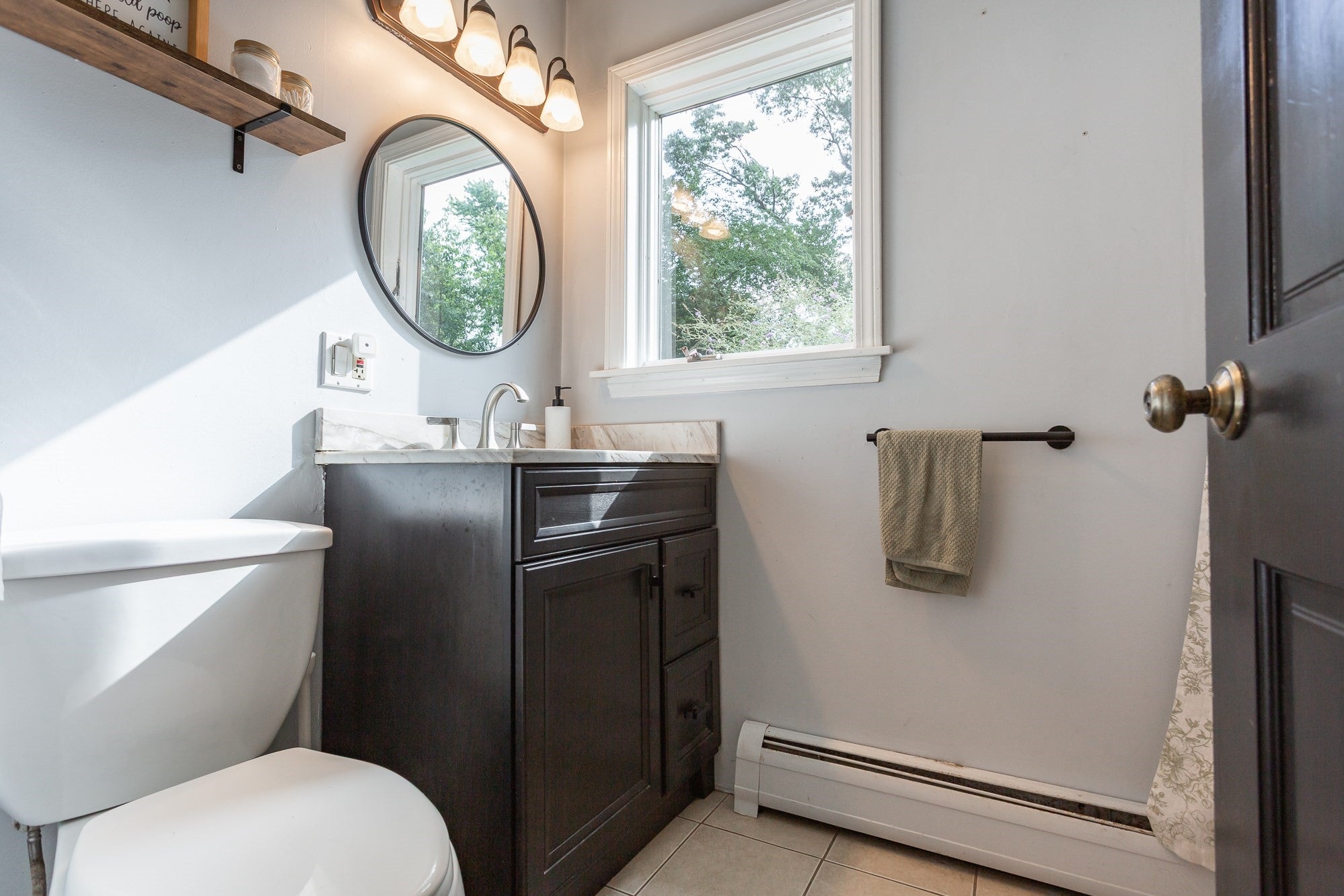 719 Warren Ave, Swansea, MA, 719 Warren Ave, Swansea, MA Photo #9