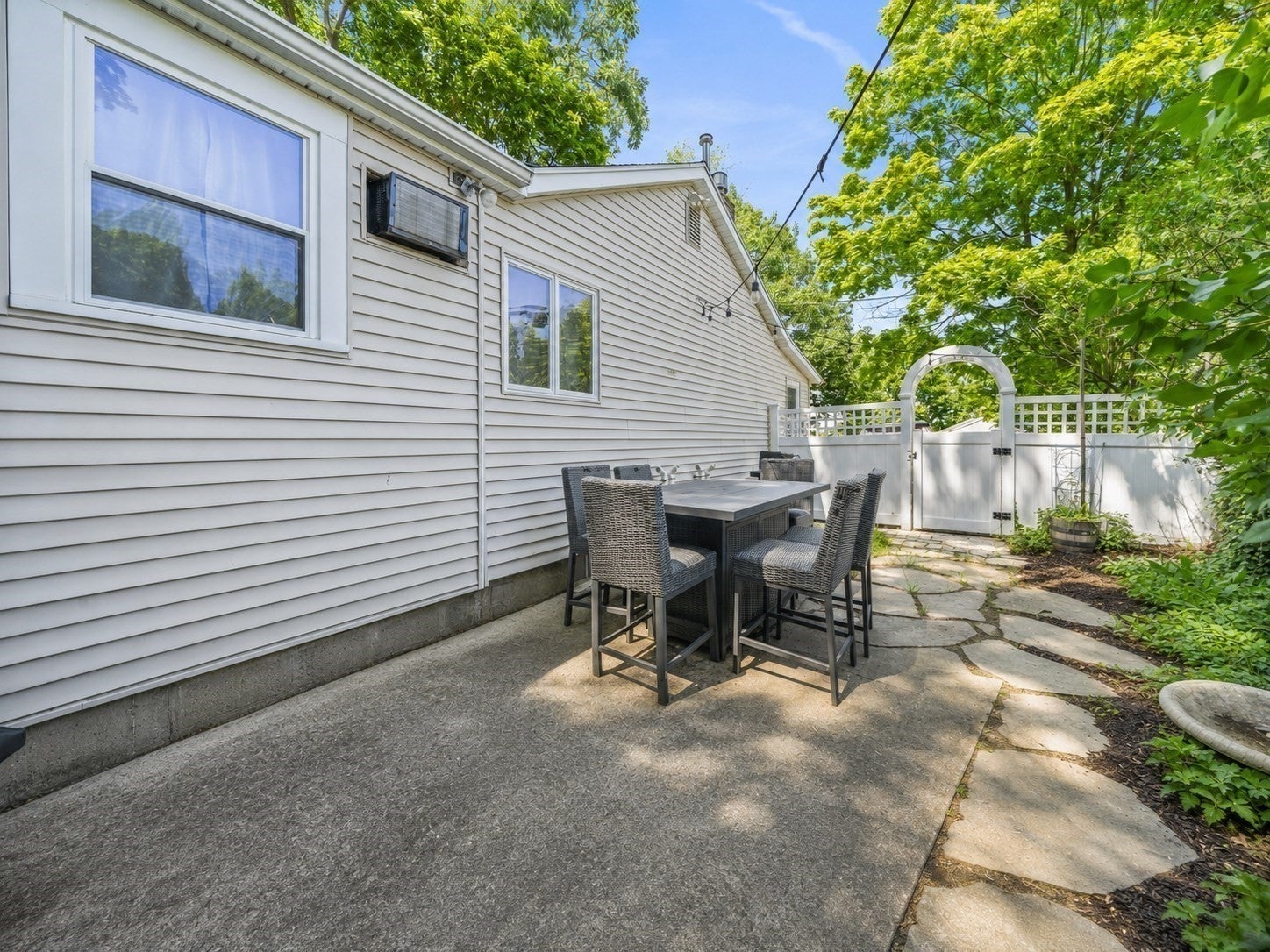 15 Morningside Path, Weymouth, MA Photo #4
