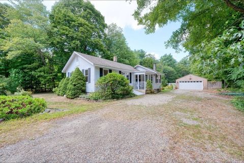 13 Crescent St Plympton MA 02367