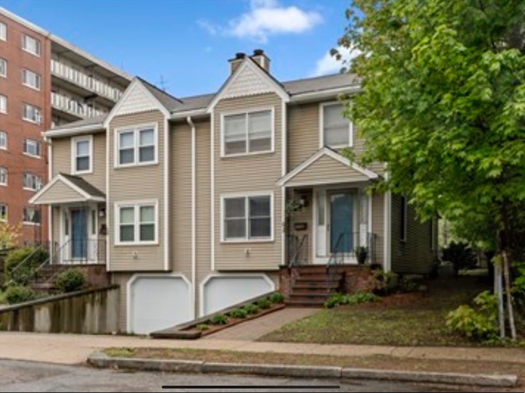 62 Forest Street 62
