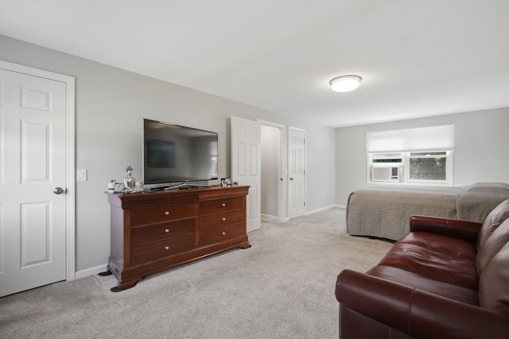 78 Oak Brook Drive, East Longmeadow, MA, 78 Oak Brook Drive, East Longmeadow, MA Photo #24