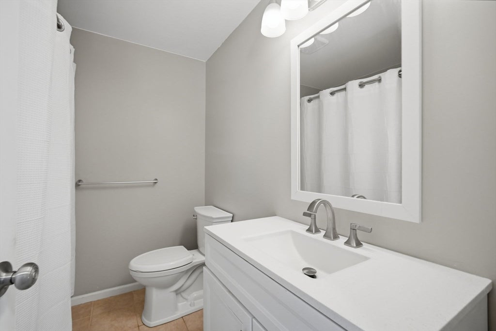 78 Oak Brook Drive, East Longmeadow, MA, 78 Oak Brook Drive, East Longmeadow, MA Photo #16