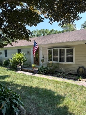 19 Essex Rd, Mashpee, MA Photo #1
