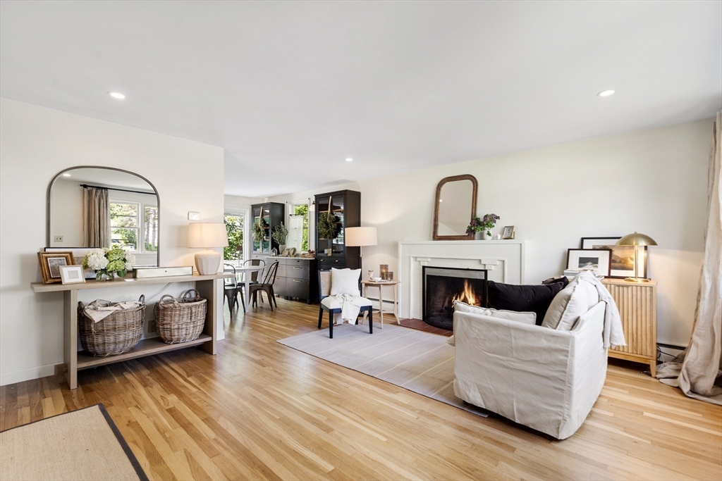 6 Manomet Road