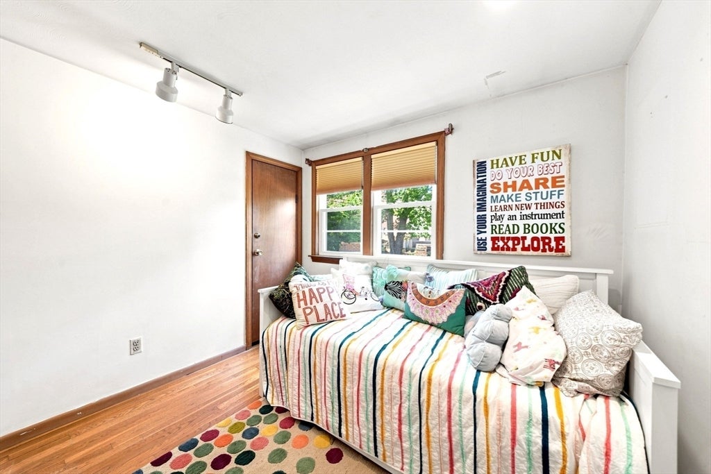 214 Rogers Drive, Stoughton, MA Photo #18