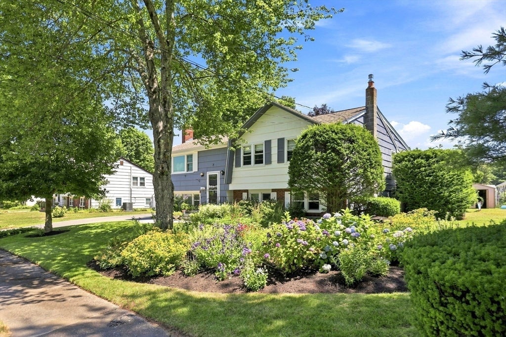 214 Rogers Drive, Stoughton, MA Photo #32