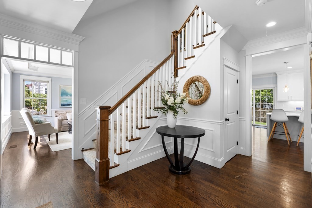 103 Paul Revere Rd