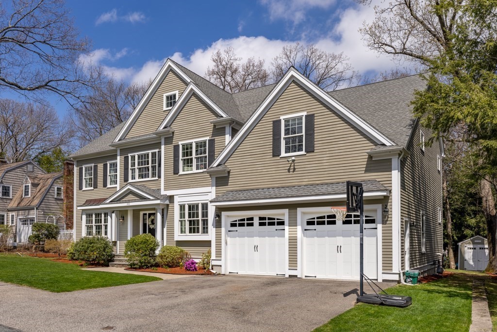 103 Paul Revere Rd
