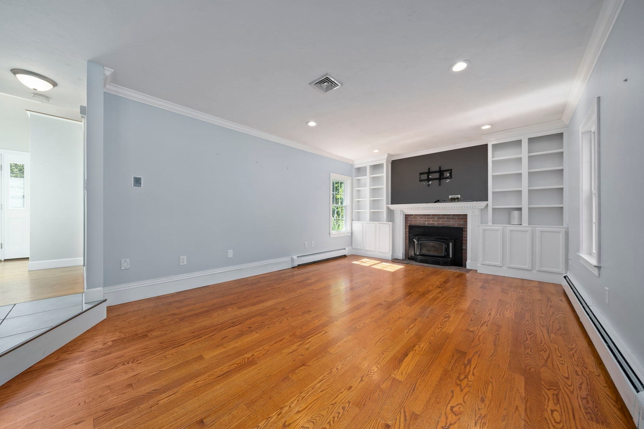 4 Bruce Rd, Holbrook, MA, 4 Bruce Rd, Holbrook, MA Photo #10