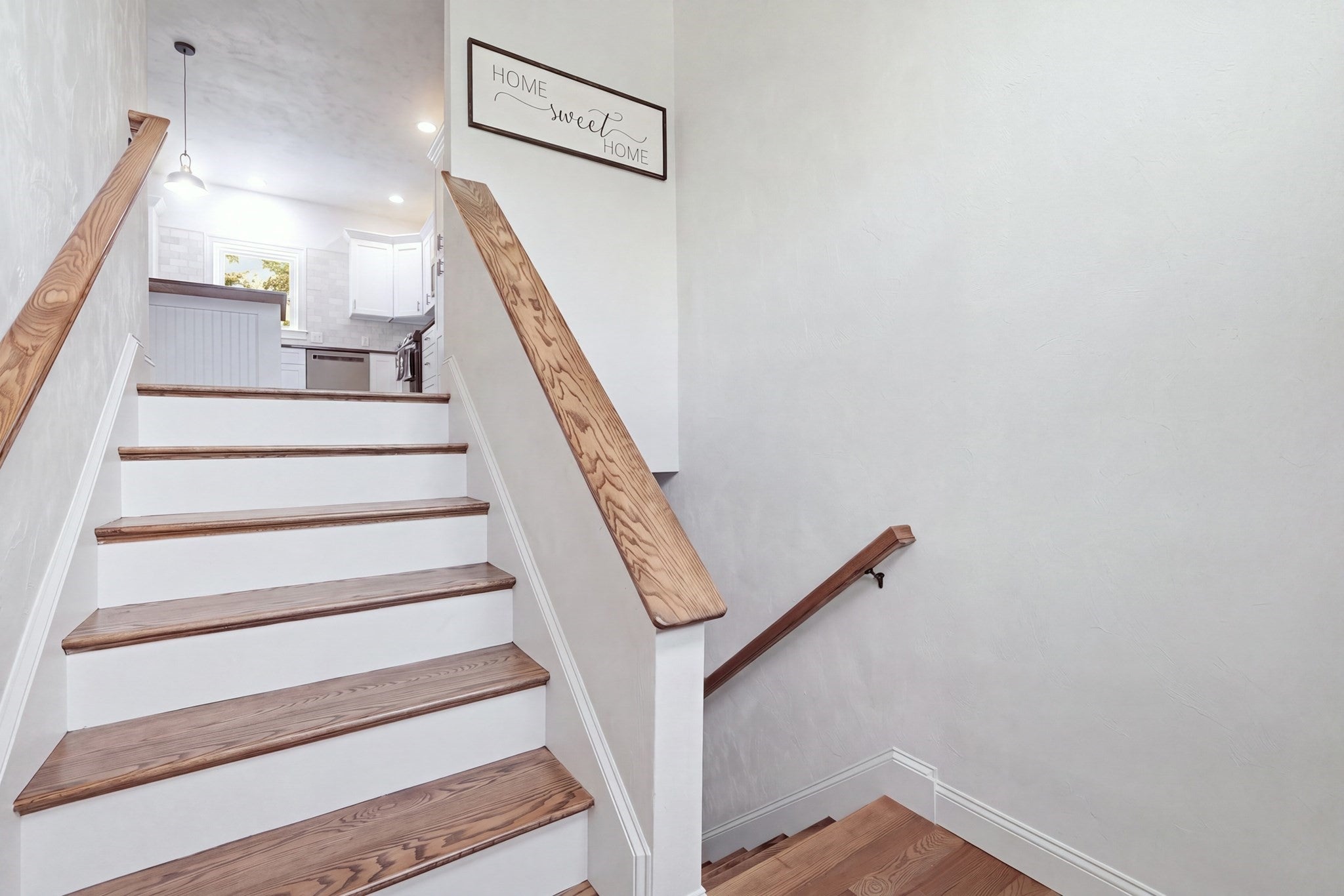 37 N. Sullivan Rd