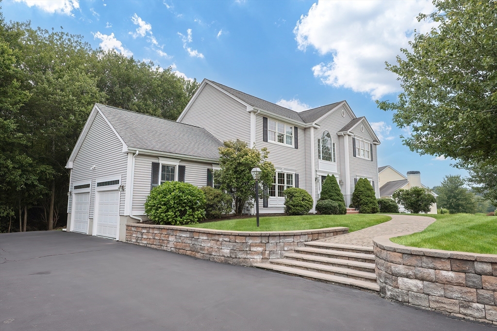 58 Lorden Dr
