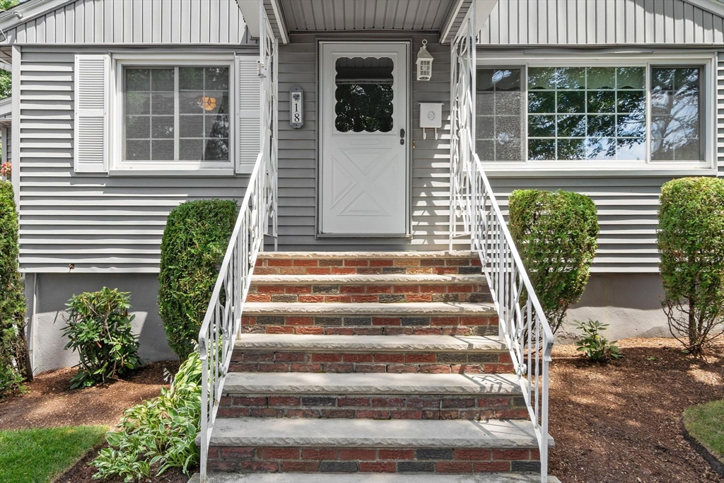 18 Quebec Ct
