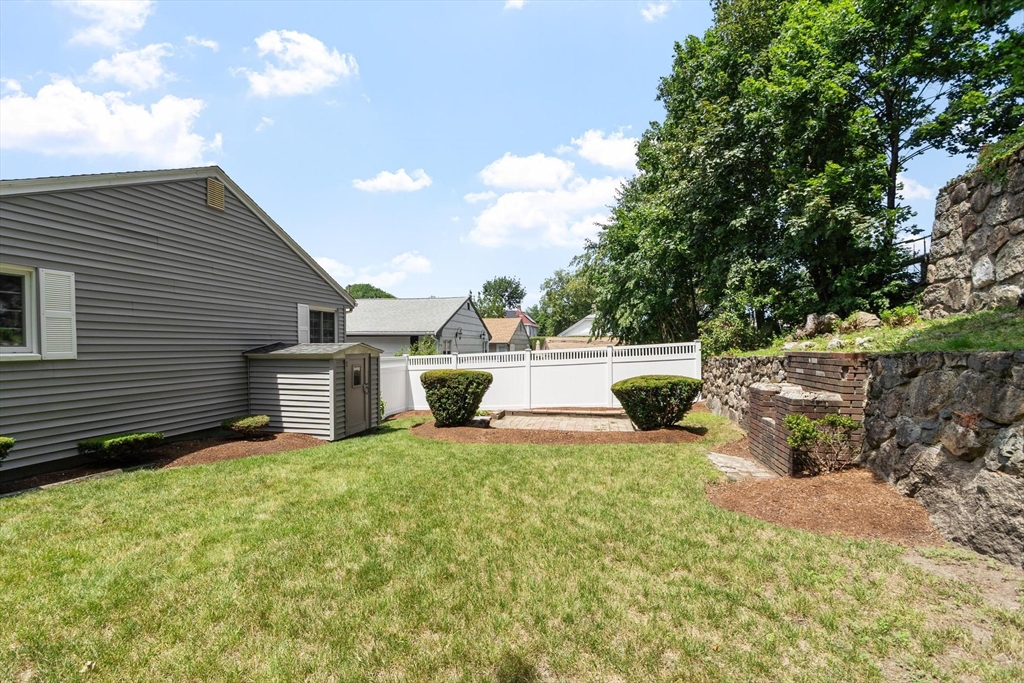 18 Quebec Ct