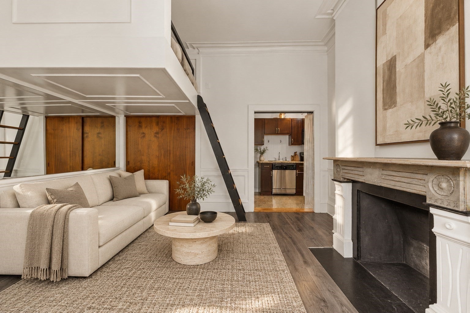 364 Marlborough St 1, Boston MA 02116