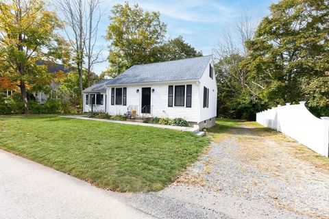 63 Pine St Easton MA 02375