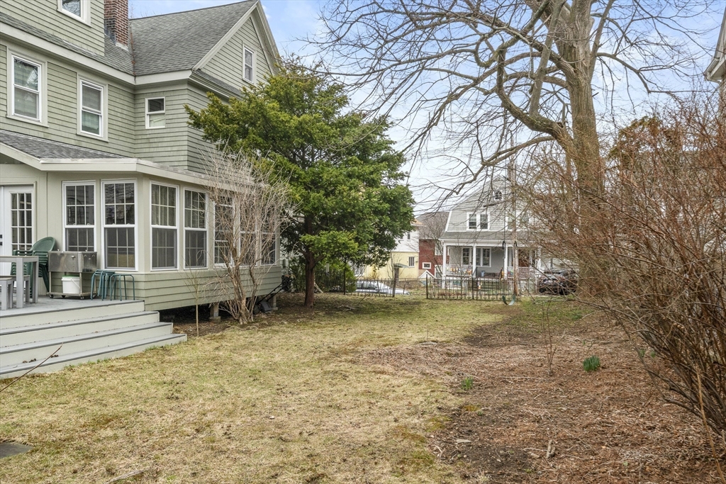 52 Hillside Road