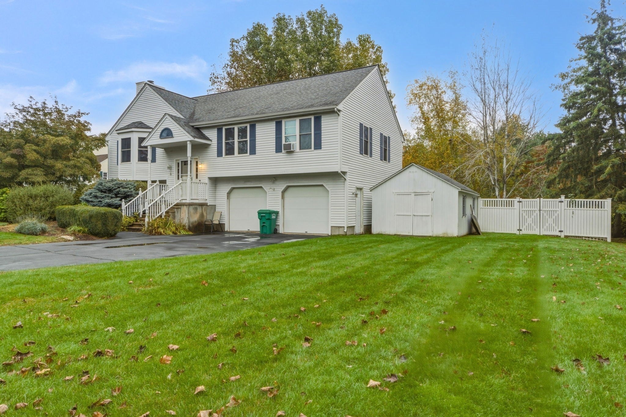 6 Clover Hill Road