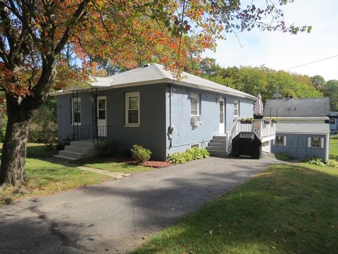 55 Lakeview Street Leominster MA 01453