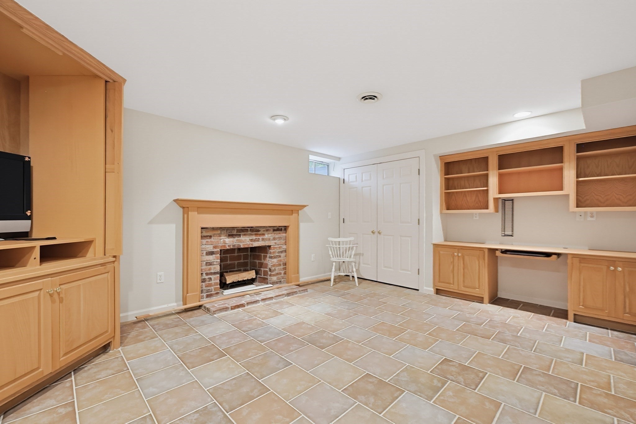 22 Codman Drive, Sudbury, MA, 22 Codman Drive, Sudbury, MA Photo #37