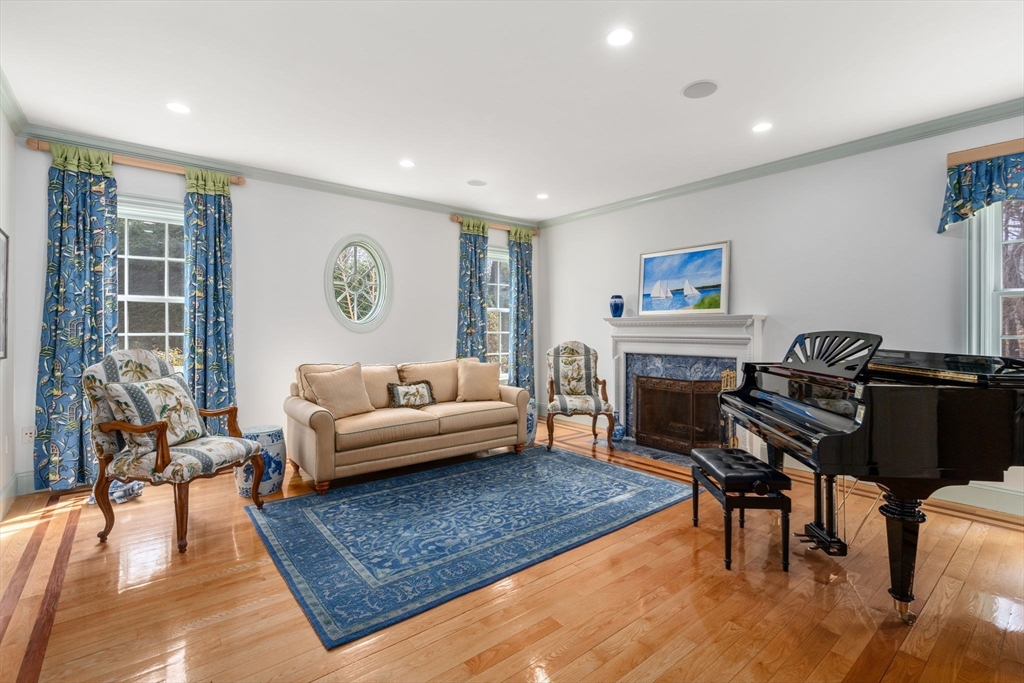 80 Loring Road