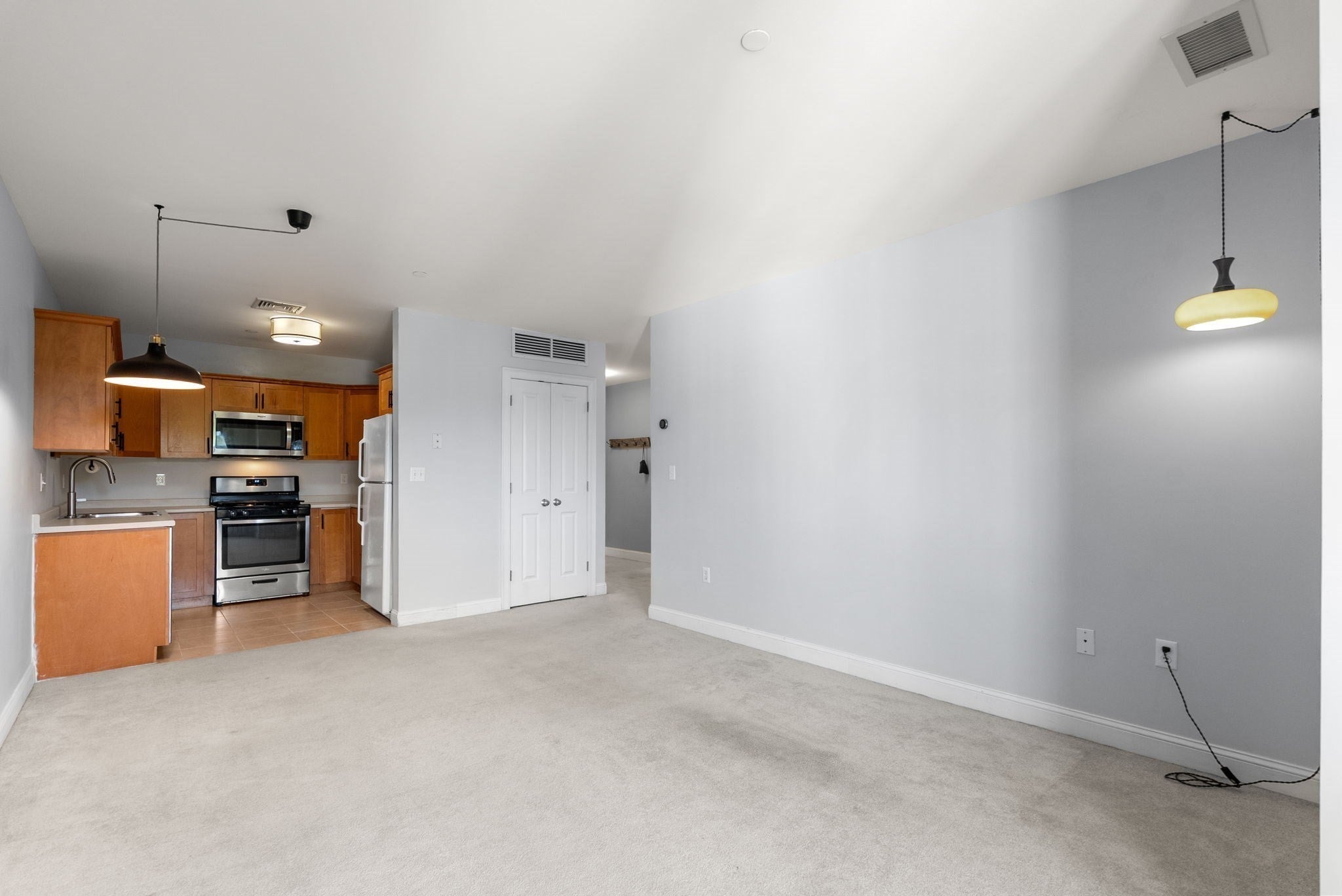 327 Centre St #206B, Boston, MA, 327 Centre St #206B, Boston, MA Photo #6