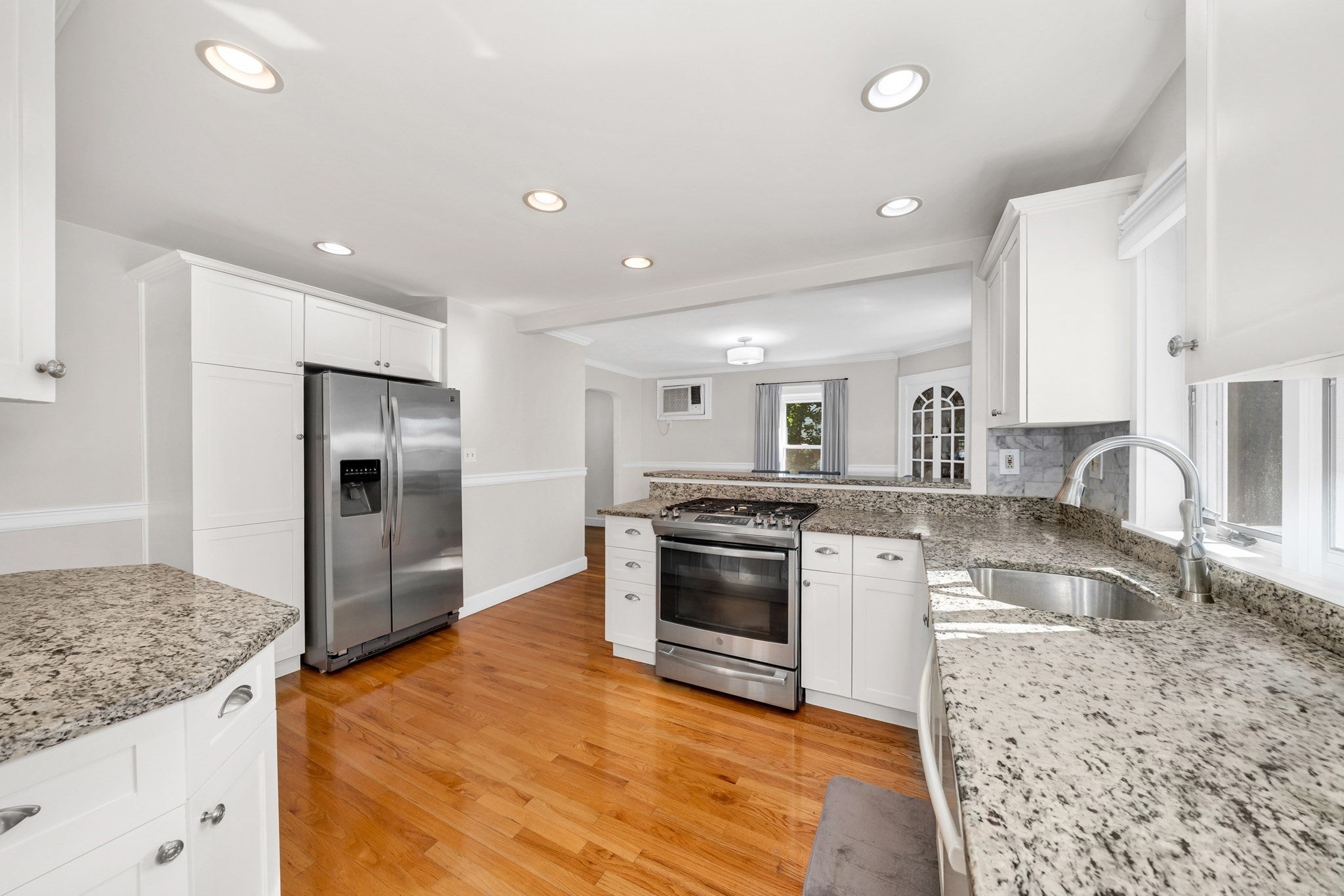 9 Priscilla Ln