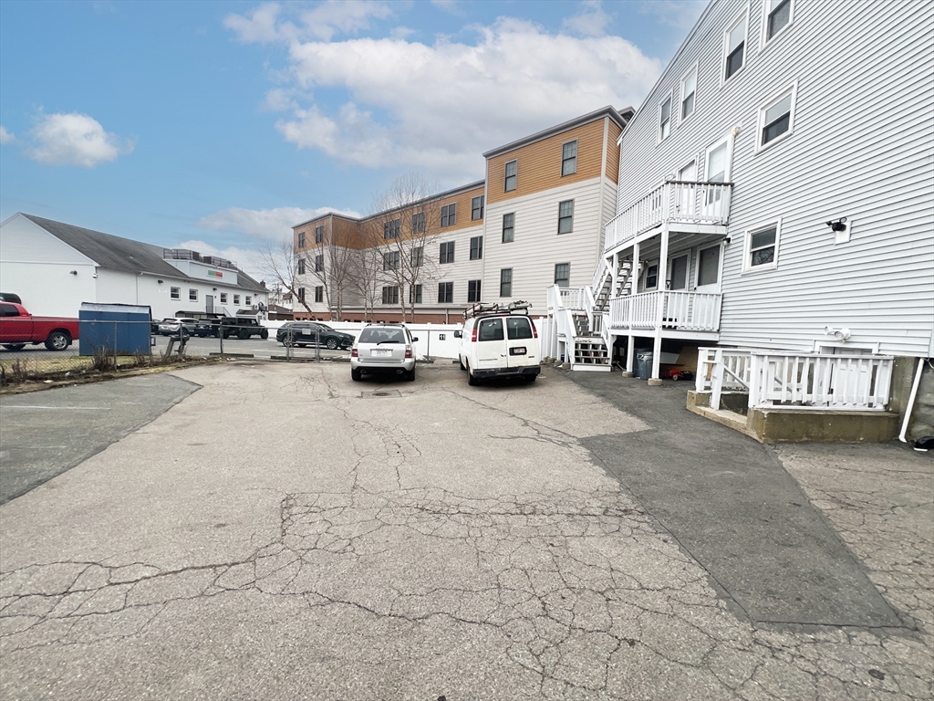 5-7 Monk Street