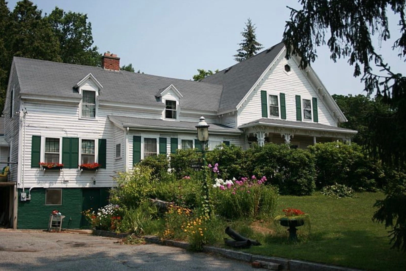 12 Nelson Pl
