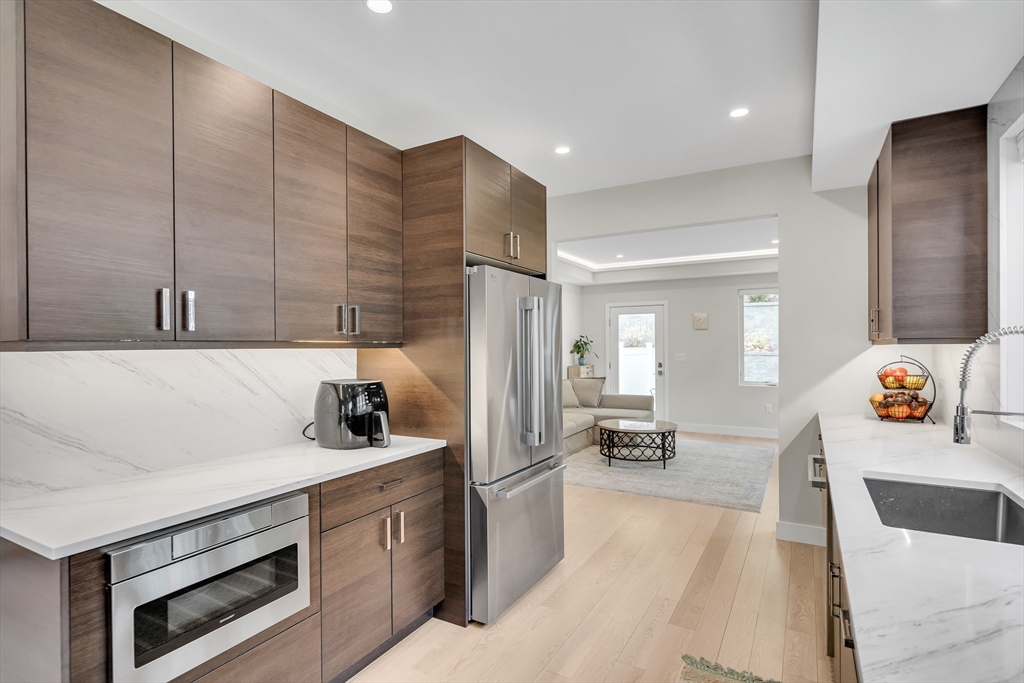 366 Massachusetts Ave #366, Lexington, MA Photo #8