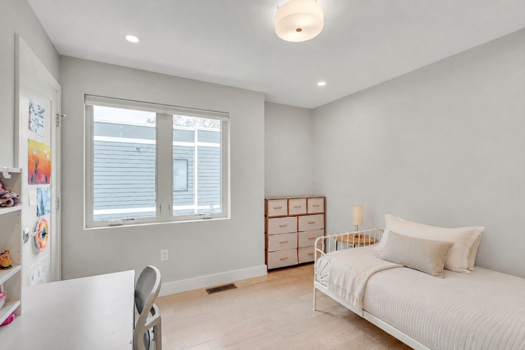 366 Massachusetts Ave #366, Lexington, MA Photo #25