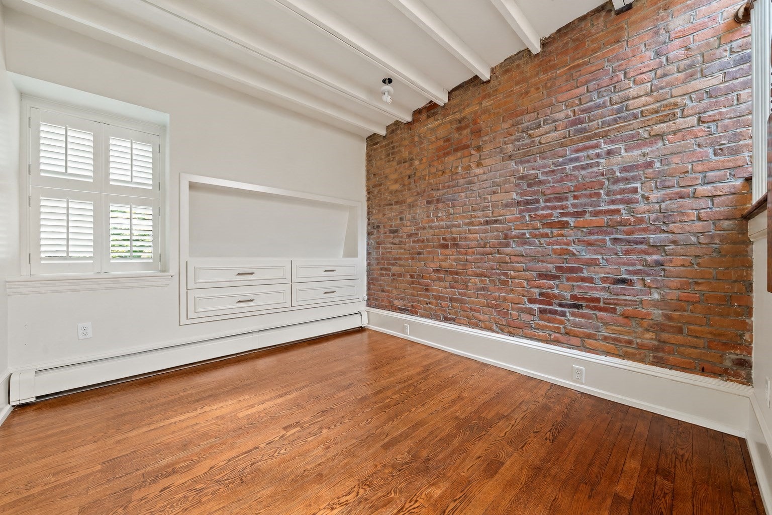 38 Lawrence Street 21