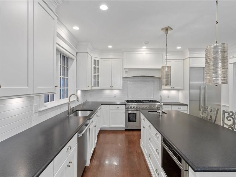987 Lowell Road