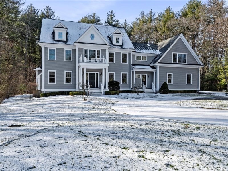 987 Lowell Road