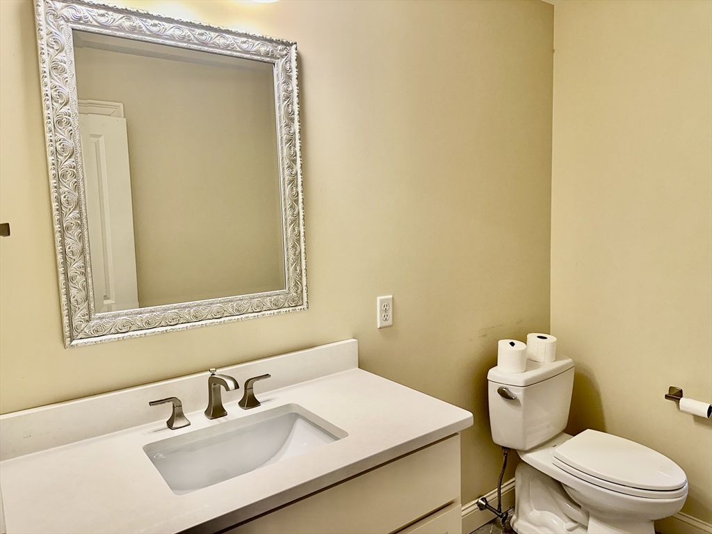 299 Cabot Street #299, Newton, MA, 299 Cabot Street #299, Newton, MA Photo #15