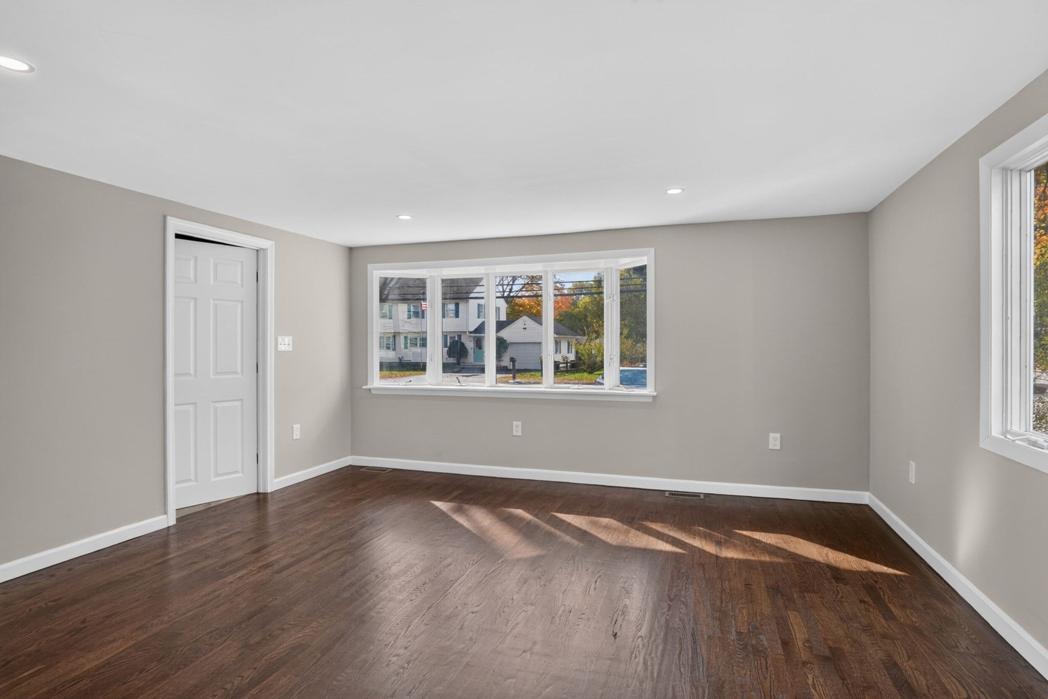 417 Bigelow Street, Marlborough, MA Photo #10