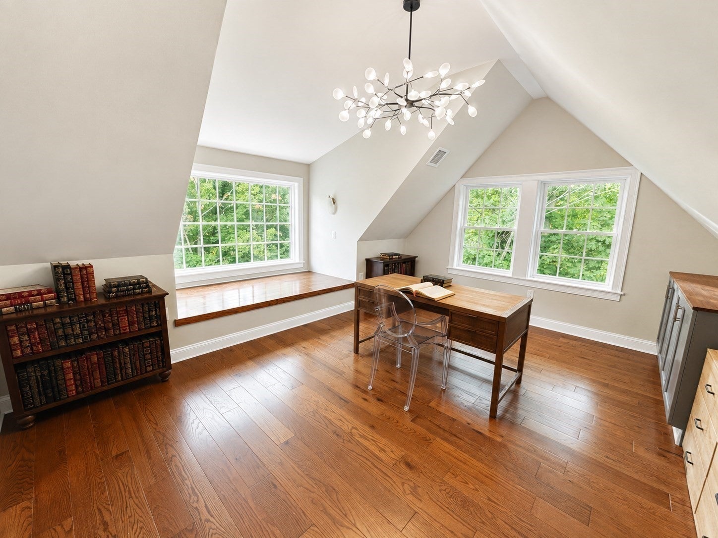 28 Bogle ST, Weston, MA, 28 Bogle ST, Weston, MA Photo #14