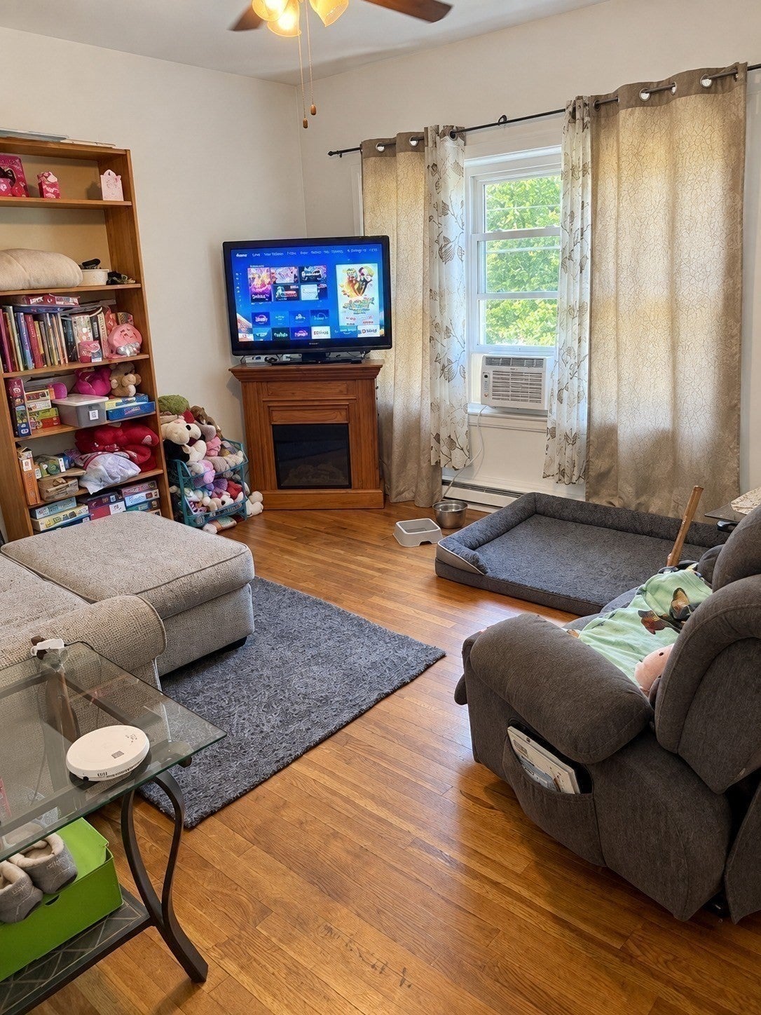 508 Rollstone St, Fitchburg, MA, 508 Rollstone St, Fitchburg, MA Photo #16