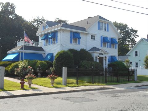 46 Capron St Uxbridge MA 01569