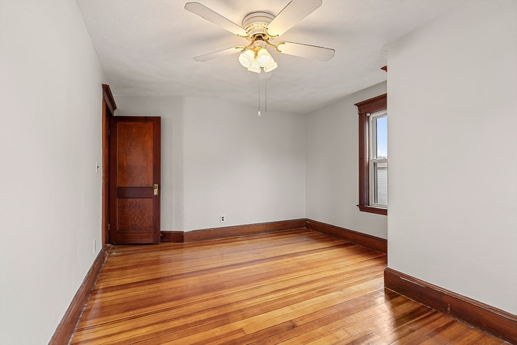 50 Stearns Ave, Medford, MA Photo #32