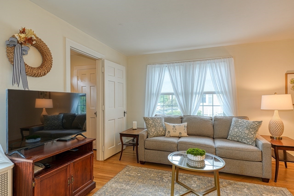 49 Prudential Rd