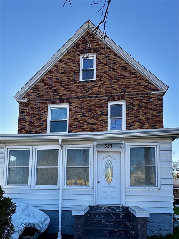 387 Washington St