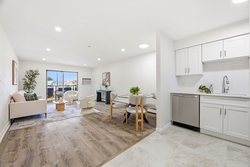 595 Revere Beach Pkwy #40, Revere, MA, 595 Revere Beach Pkwy #40, Revere, MA Photo #2