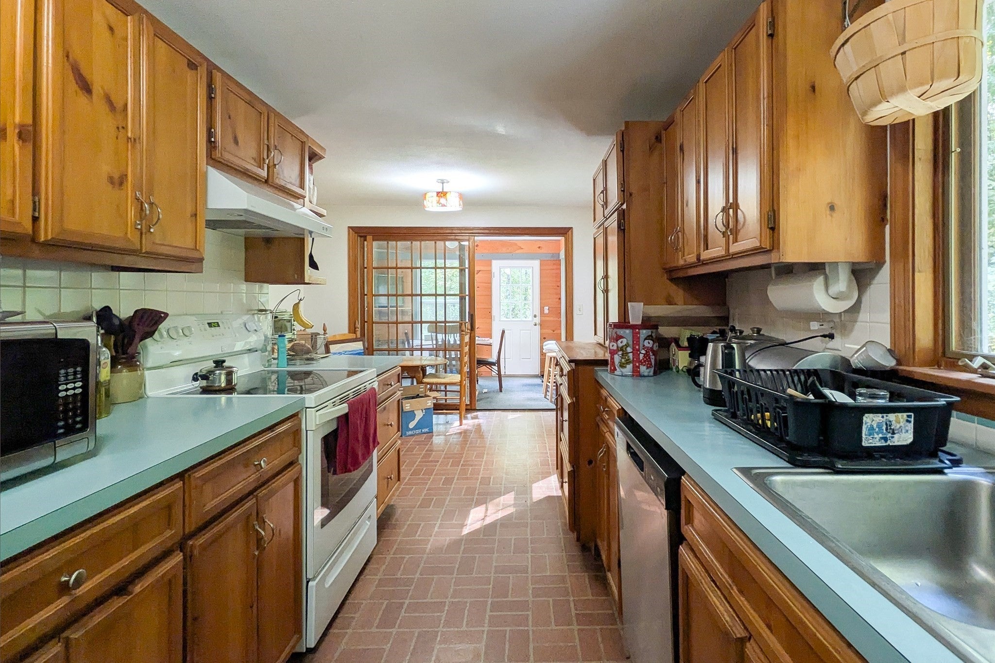 355 Coy Hill Rd, Warren, MA, 355 Coy Hill Rd, Warren, MA Photo #9