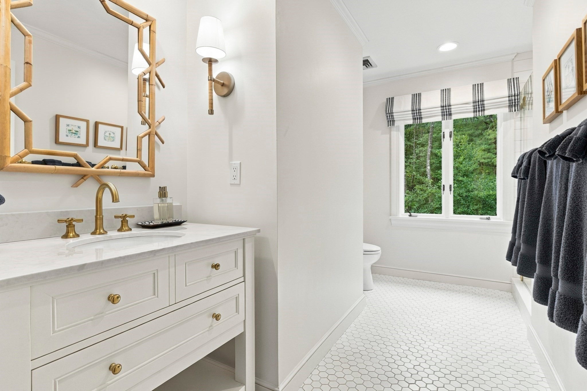 172 Country Drive, Weston, MA, 172 Country Drive, Weston, MA Photo #25