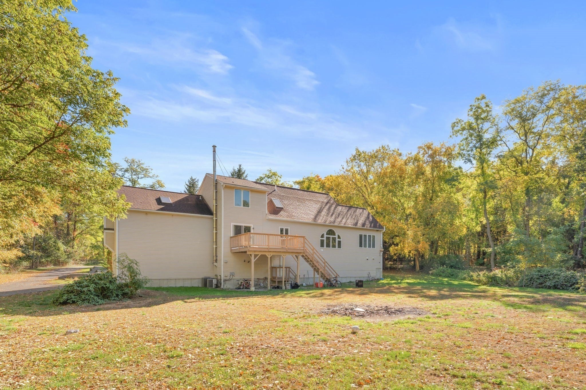 51 Goodnow Ln, Framingham, MA Photo #37