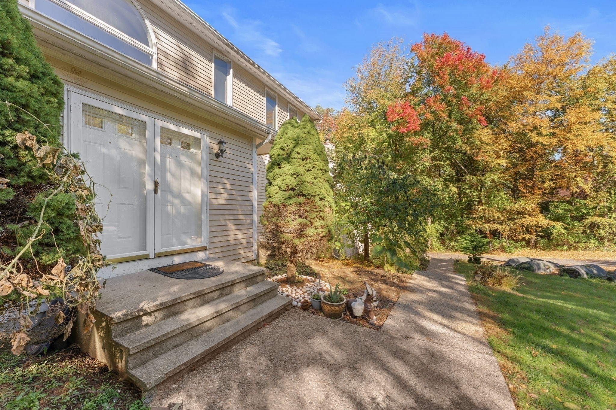 51 Goodnow Ln, Framingham, MA Photo #40