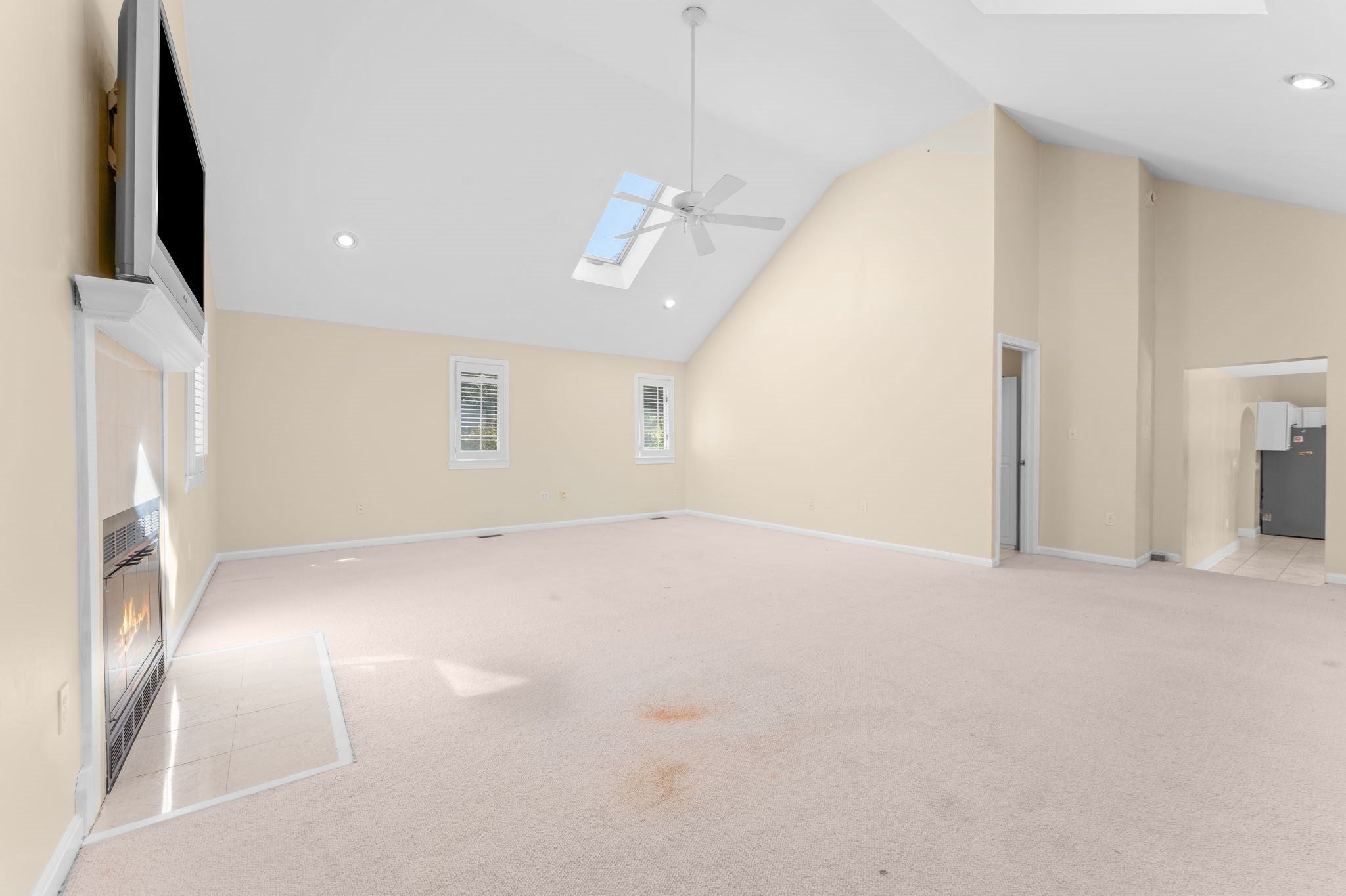 51 Goodnow Ln, Framingham, MA Photo #7